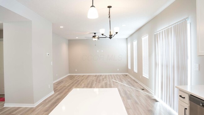 Photo - 1717 Longhill Dr