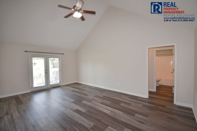 Photo - 7403 Greenway Dr