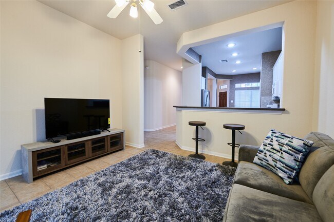 Photo - 22 W Greenhill Terrace Pl