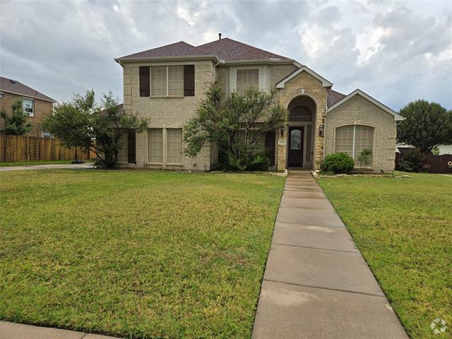 Building Photo - 1355 Meadowview Dr Rental