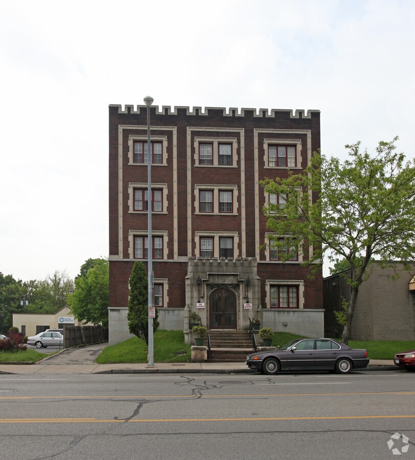 Ardsley Apartments - Ardsley Apartments