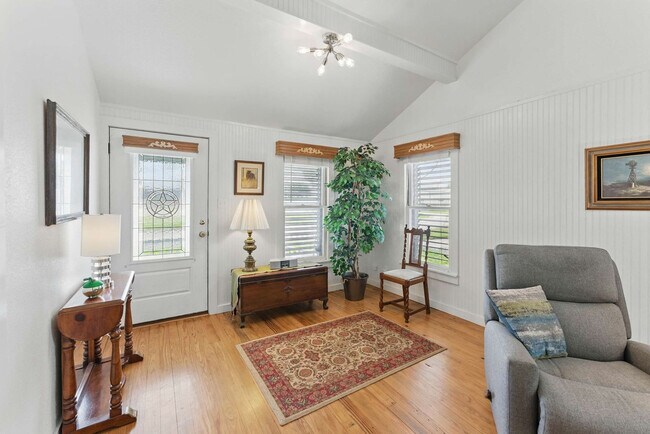 Photo - 175 Fredericksburg Rd Unit ID1351231P