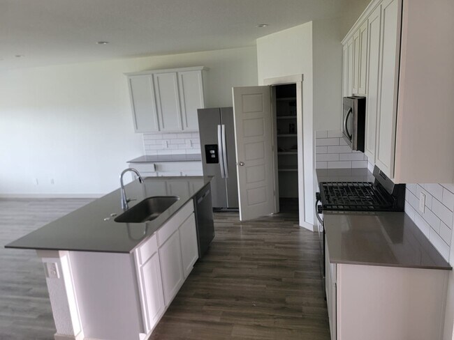 Photo - 7711 Sleek Flock Ln