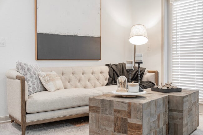 Photo - The Abigail Apartments