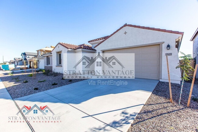 Photo - 17625 W Pasadena Ave