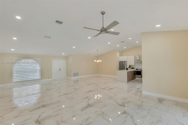 Photo - 10425 NW 48th Manor