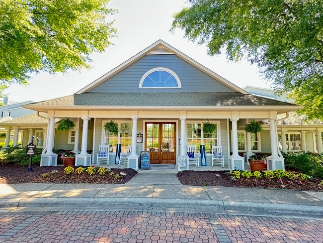 Leasing Office - Village at Lake Wylie Apartments