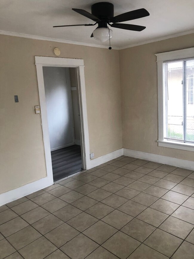 Photo - 1382-1382 Gaviota Ave Unit 1382