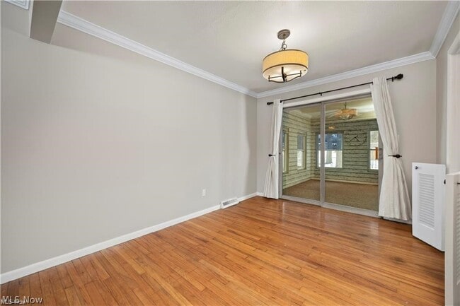 Photo - 4960 W Park Dr