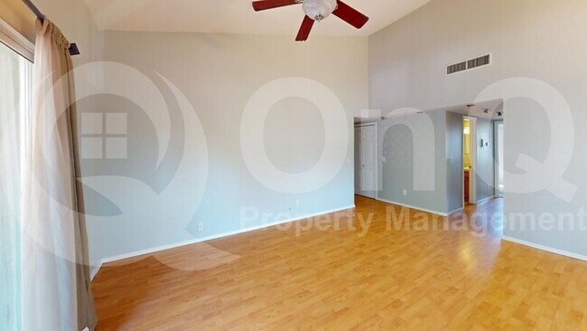 Photo - 818 S Langley Ave Unit 204