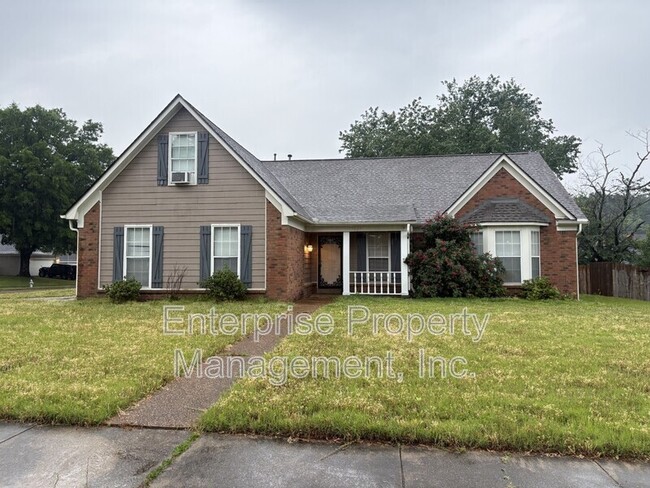 7037 Meadowlands Pl