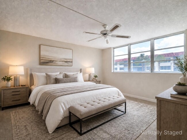 Photo - 400 S Hollybrook Dr Unit 202