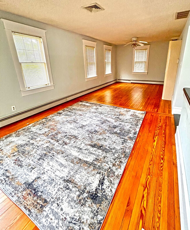 Living Room/Dining Area - 18 Grove St Unit 18B