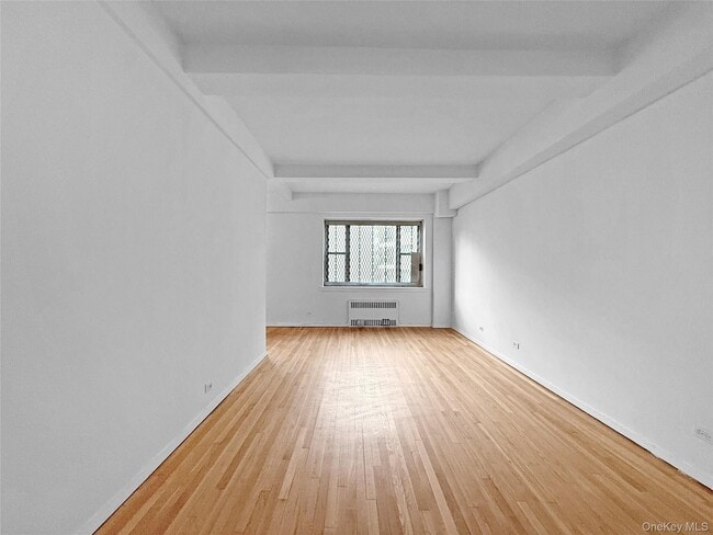 Photo - 3616 Henry Hudson Pkwy Unit #1FN