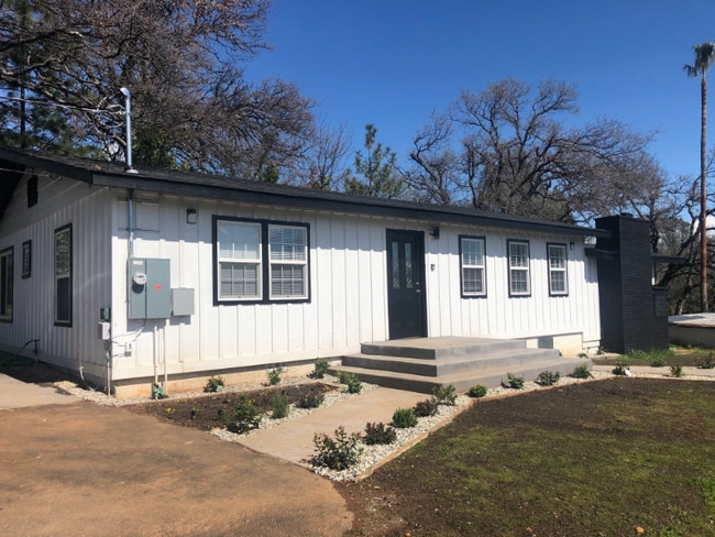 Photo - 6613 Stoney Dr