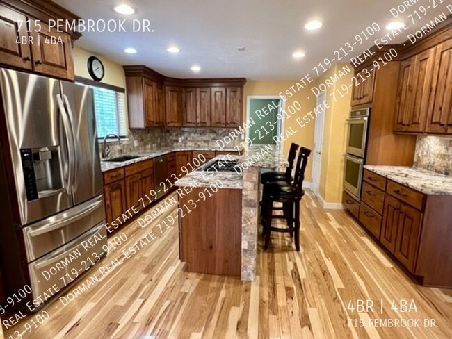 Photo - 715 Pembrook Dr