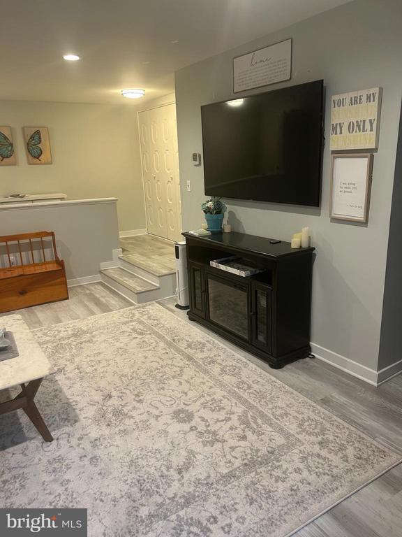 Building Photo - 9 Silverwood Cir Unit 1 Rental