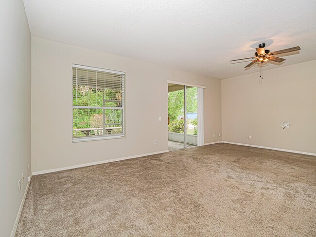 Photo - 7916 105th Ct