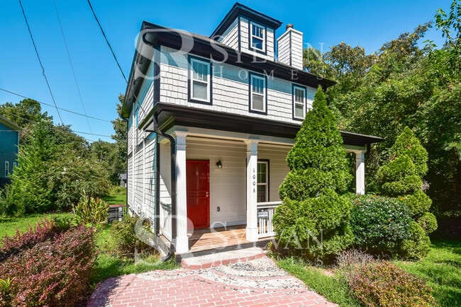 Photo - Enjoy living the good life in this 3 bedroom, 2 bathroom home