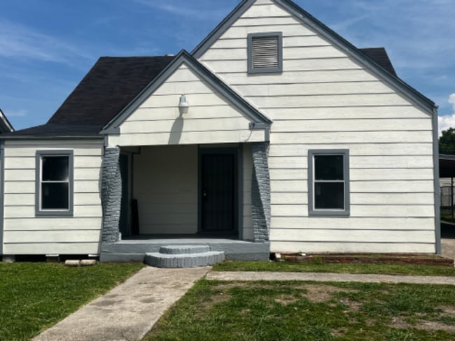 Photo - 2310 18th St