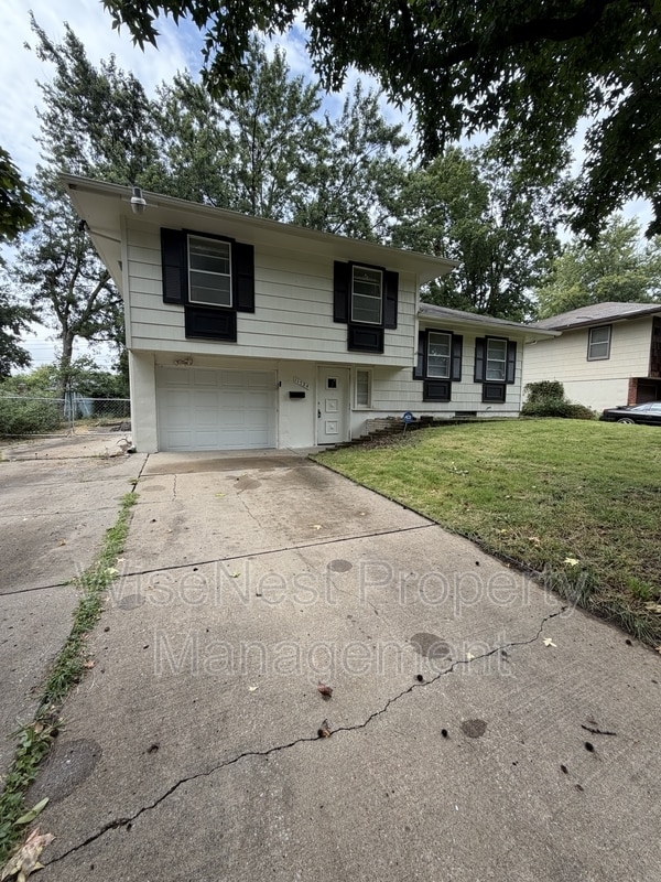 Photo - 11724 Fremont Ave