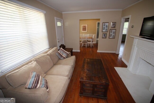 Photo - 222 Beechwood Cir