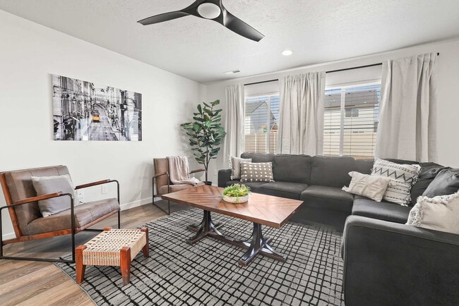 Photo - 5302 E Burnte Peak St Unit ID1322141P
