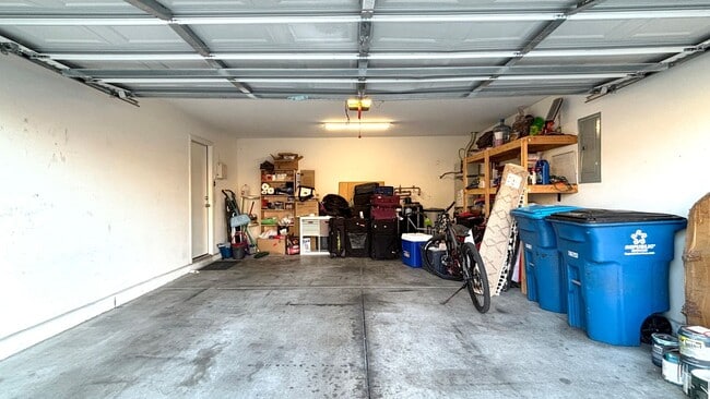 Photo - Excellent home in Providence Las Vegas. 3 Bedrooms and cute backyard! Must see!