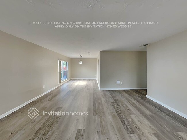 Photo - 2620 SW 121st Ave