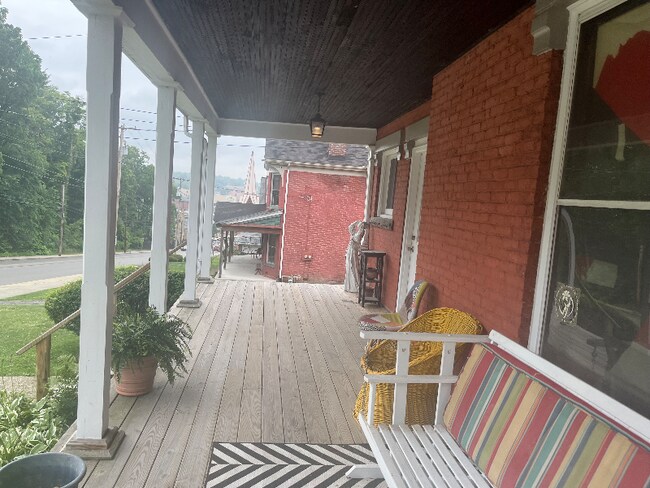 Photo - 387 E State St Unit Apt 2 Up