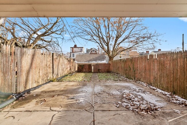 Photo - 4 bed 1.5 bath - completely updated, central air, patio. Great location