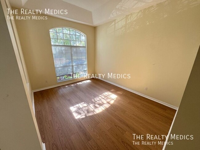 Photo - 7823 Fernleaf Dr