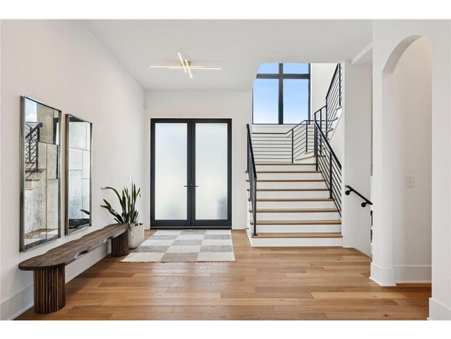 Photo - 6297 Yuma Ln N