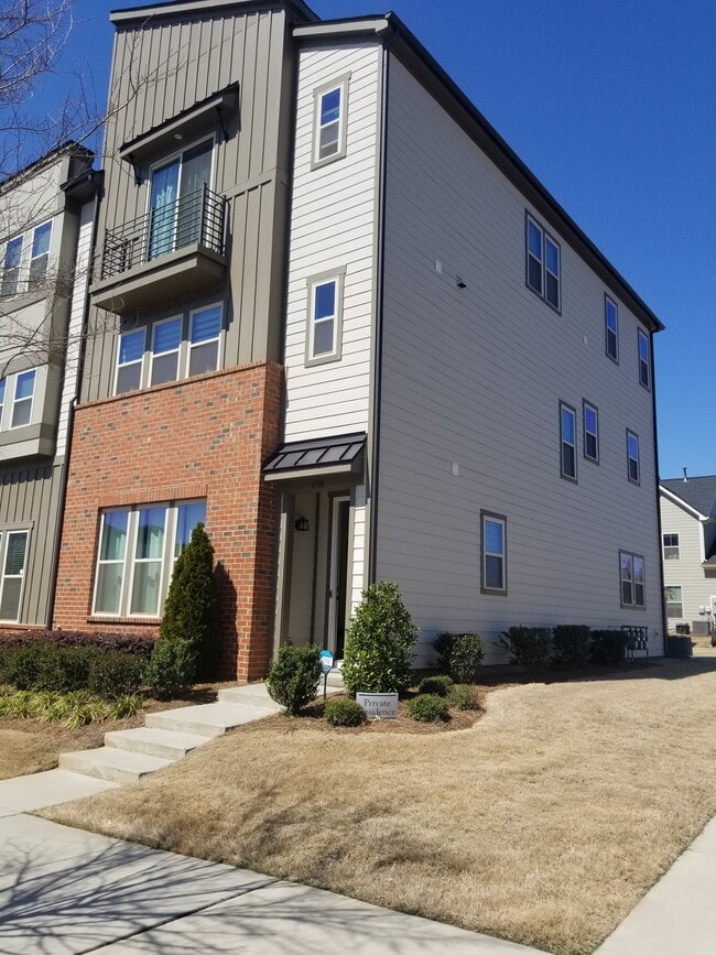Photo - 1706 Pat Garrett St