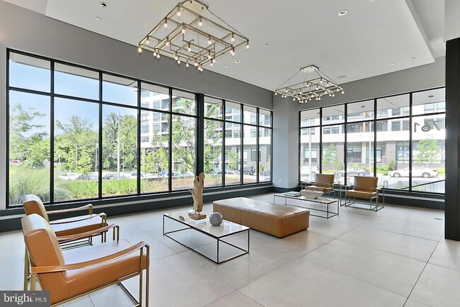 Photo - 1761 Old Meadow Rd Unit 121