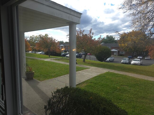 Photo - 136 N Chestnut St Unit #10A