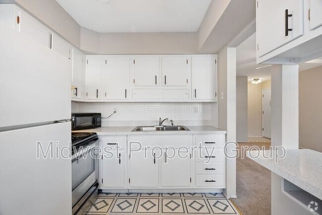 Building Photo - 8776 Sieloff Dr Rental