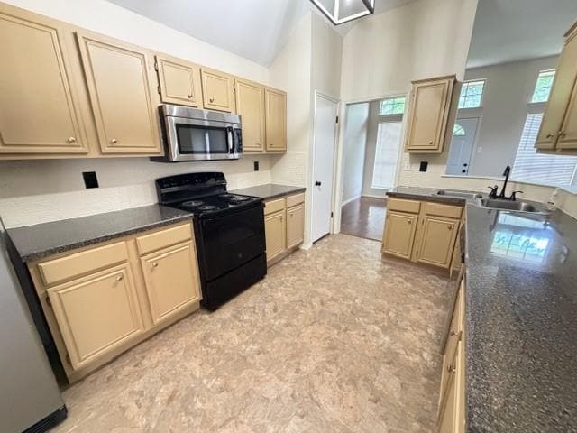 Photo - 5305 Manhassett Dr