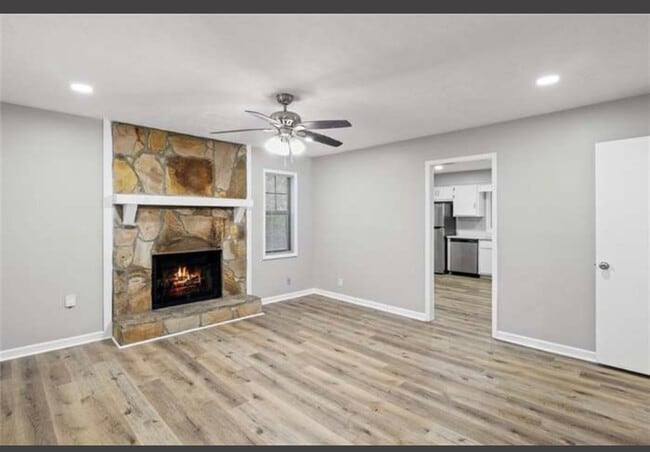 Photo - 338 Bradley Woods Ct NW