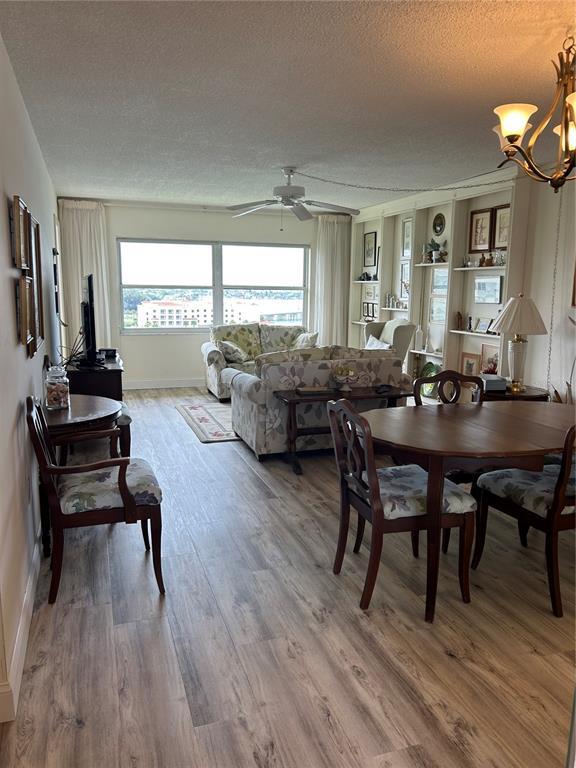 Photo - 4775 Cove Cir Unidad 1202