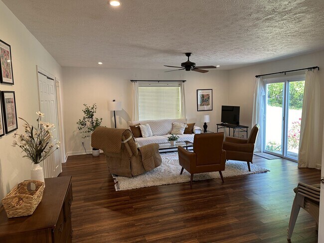 Photo - 116 Druid St