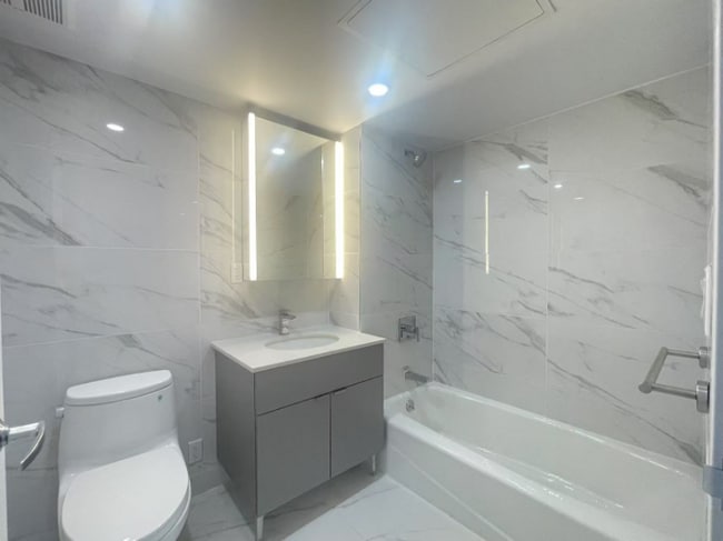 Photo - 13680 41st Ave Unidad 7B