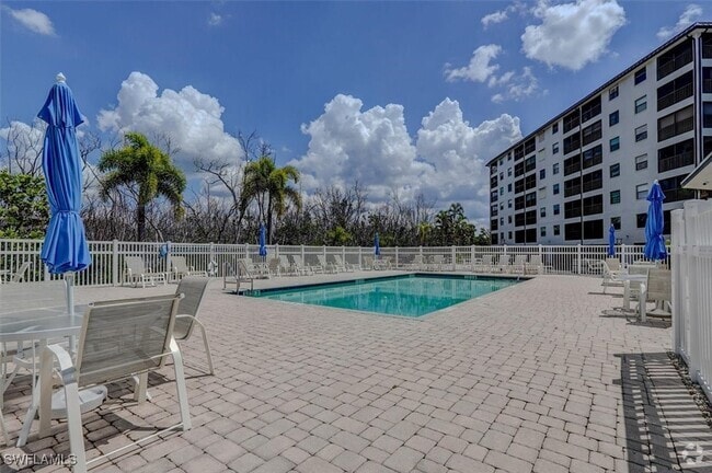 Building Photo - 6897 Estero Blvd Unit 115 Rental