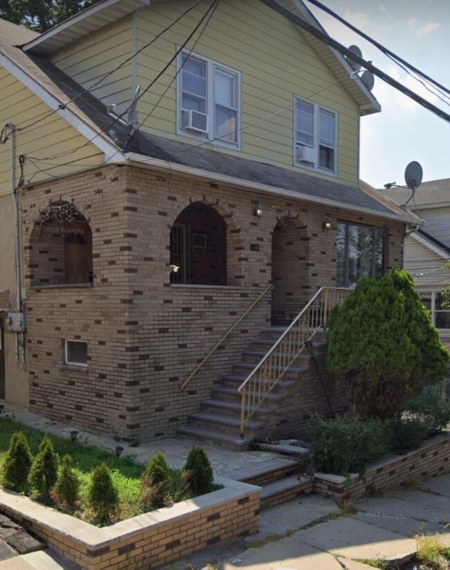 Building Photo - 1205 73rd St Unit 2 Rental