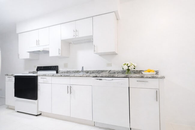 Photo - 2650 Brookwood Way Dr Unit 201B