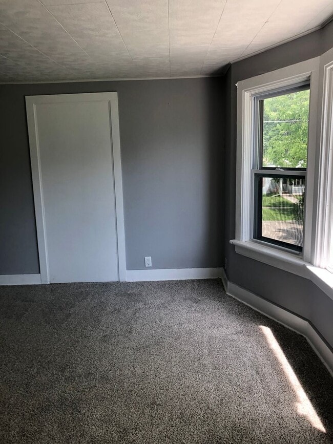 Photo - 135 Broad St Unit 135B