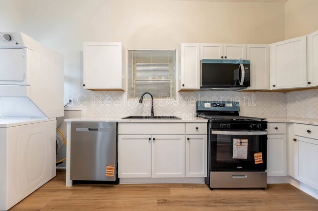 Photo - 4241 S Calumet Ave Unit 1