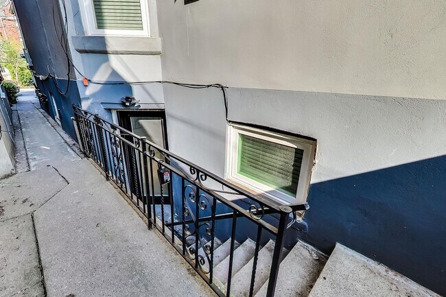 Photo - 669 Euclid Ave