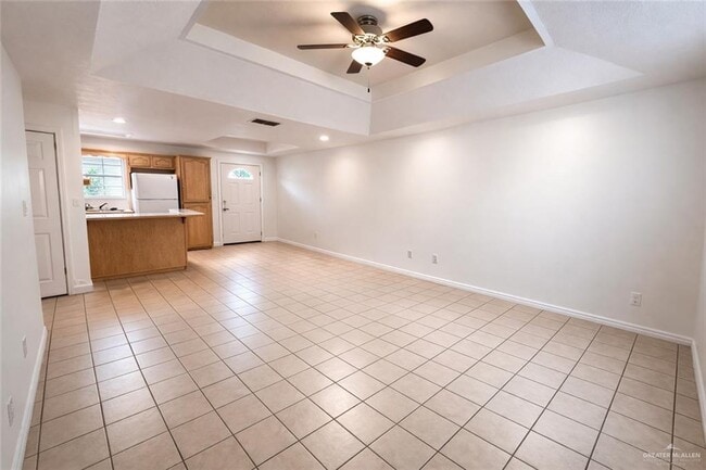 Photo - 12 Gastel Cir Unidad F