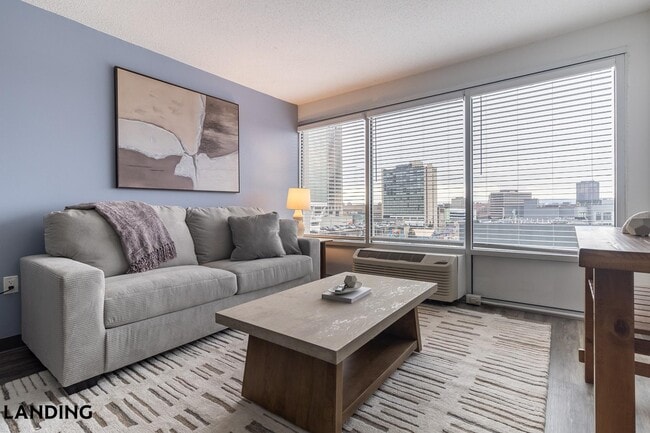 Building Photo - 50 Morgan St N